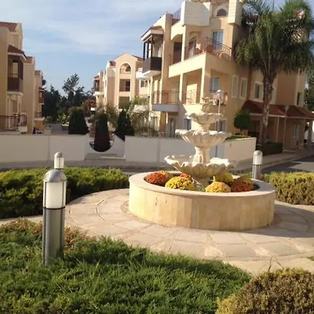 Pafilia Gardens Block 3 아파트 *