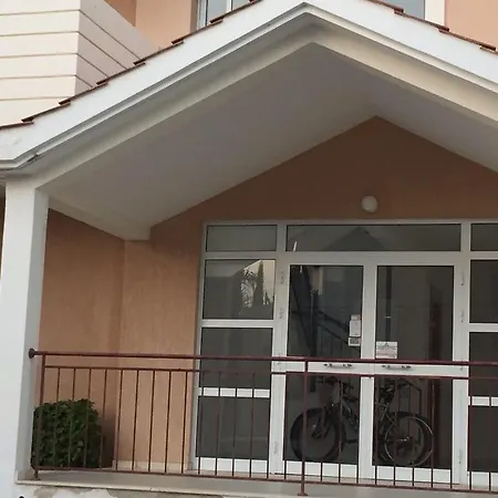 Pafilia Gardens Block 3 파포스
