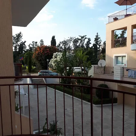 Pafilia Gardens Block 3 *